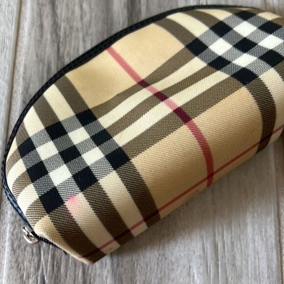 Burberry London Nova Check Plaid Cosmetic Bag Small - Picture 6 of 9